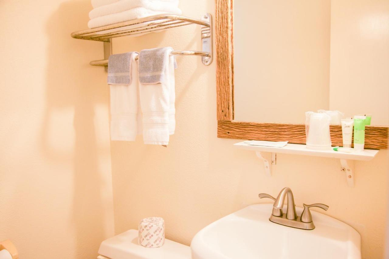 Shiner Country Inn Extérieur photo
